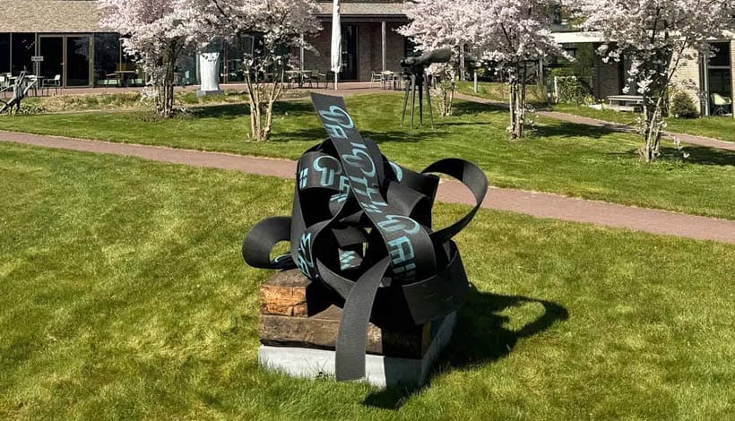 Cecilia Rebergen bij Rosa Spier Huis: Verankerd in ruimte, geschreven in vorm